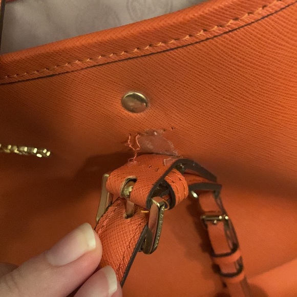 Michael Kors 15” laptop tote ORANGE - Picture 4 of 4